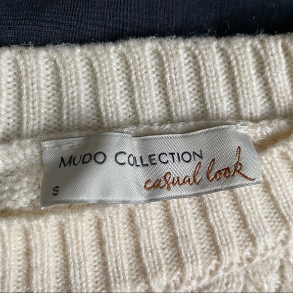 Cream sweater - Picture 4 of 4